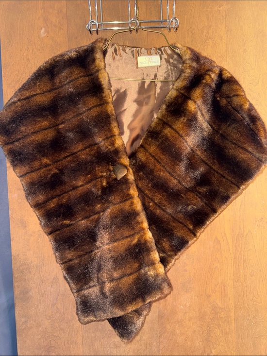 Place Royal Jackets & Blazers - Vintage Place Royale faux fur shawl